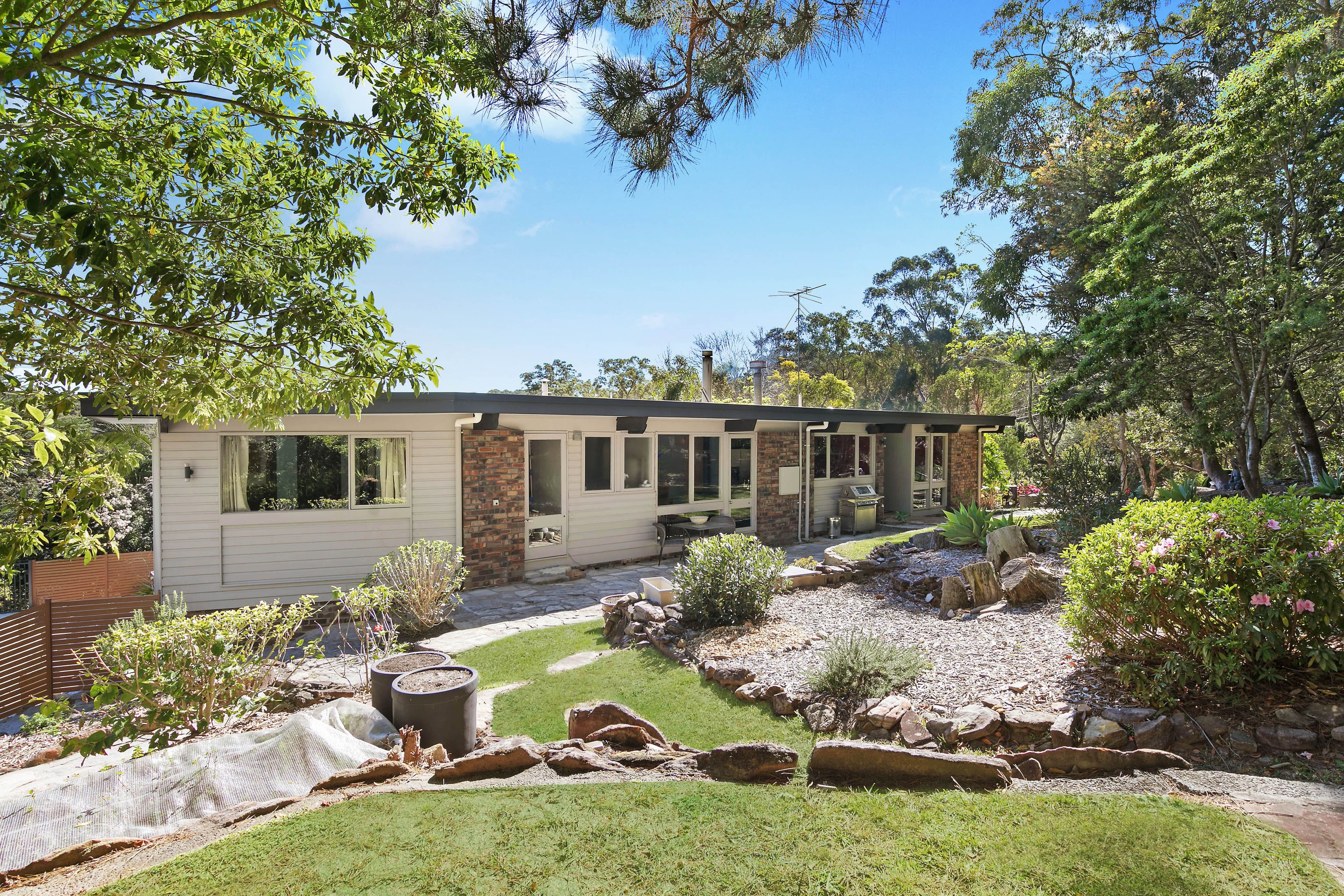 2 Ramsay Avenue, West Pymble - Thumbnail 2