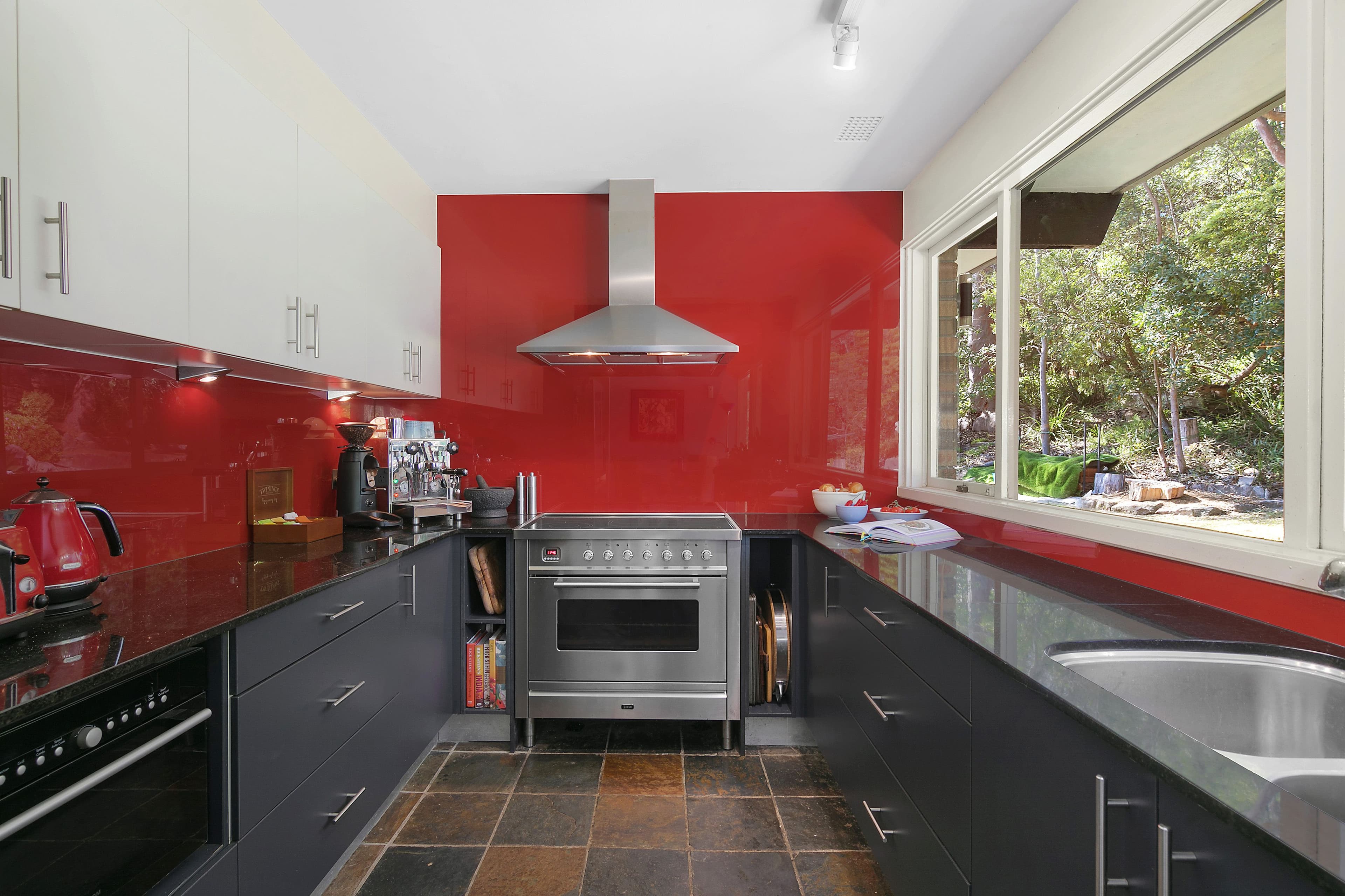 2 Ramsay Avenue, West Pymble - Thumbnail 4