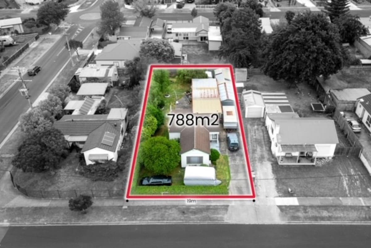 23 Bernard Avenue, Traralgon VIC 3844, Traralgon - Image 1