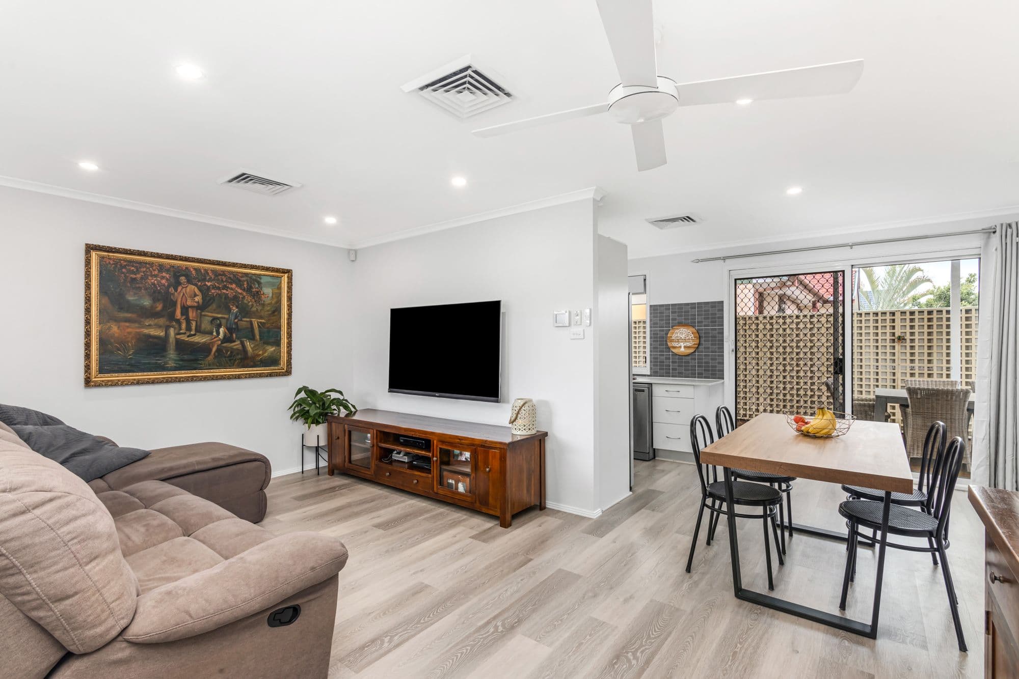 2A Chopin Crescent, Claremont Meadows NSW 2747, Claremont Meadows - Thumbnail 3