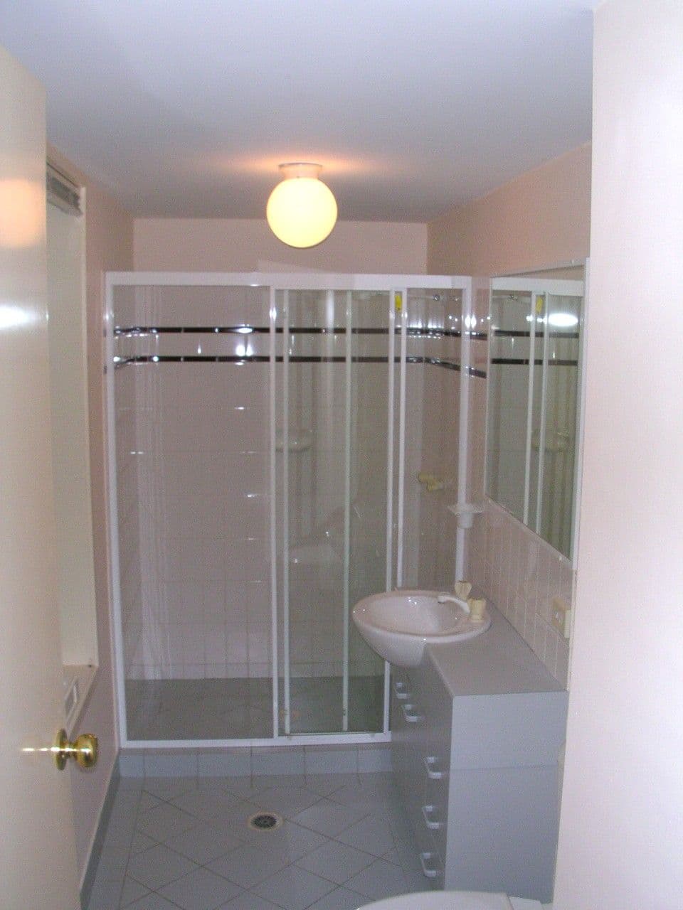 32 Ocean Street, MERMAID BEACH QLD 4218, Mermaid Beach - Thumbnail 5
