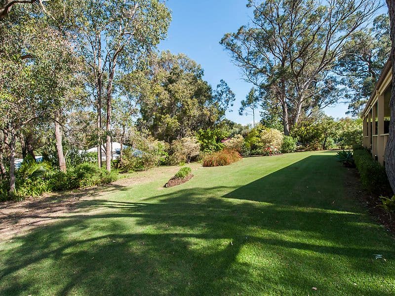33 Brodie Court, Baldivis WA 6171, Baldivis - Thumbnail 2