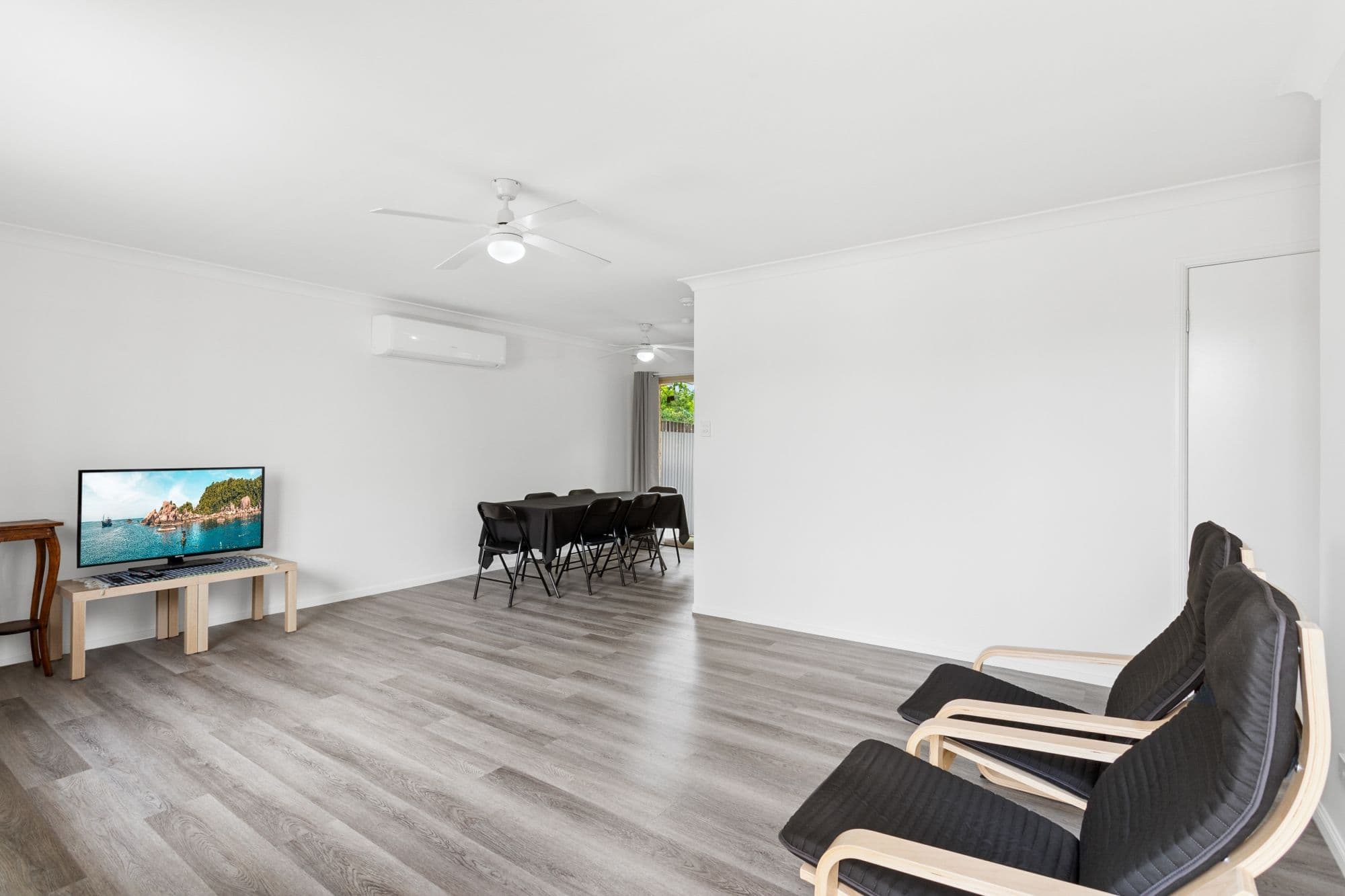 7 Samantha Court, Deception Bay QLD 4508, Deception Bay - Thumbnail 2