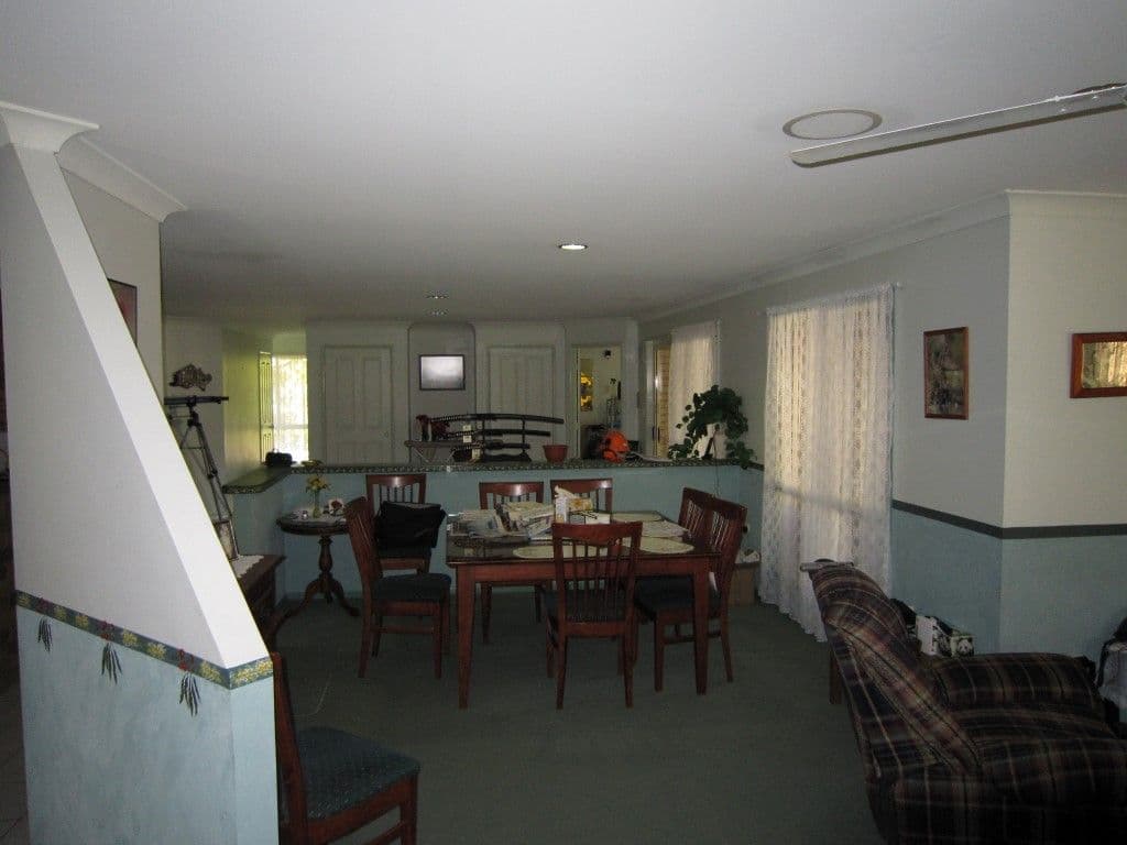 27a Thabeban Street, AVENELL HEIGHTS QLD 4670, Avenell Heights - Thumbnail 5