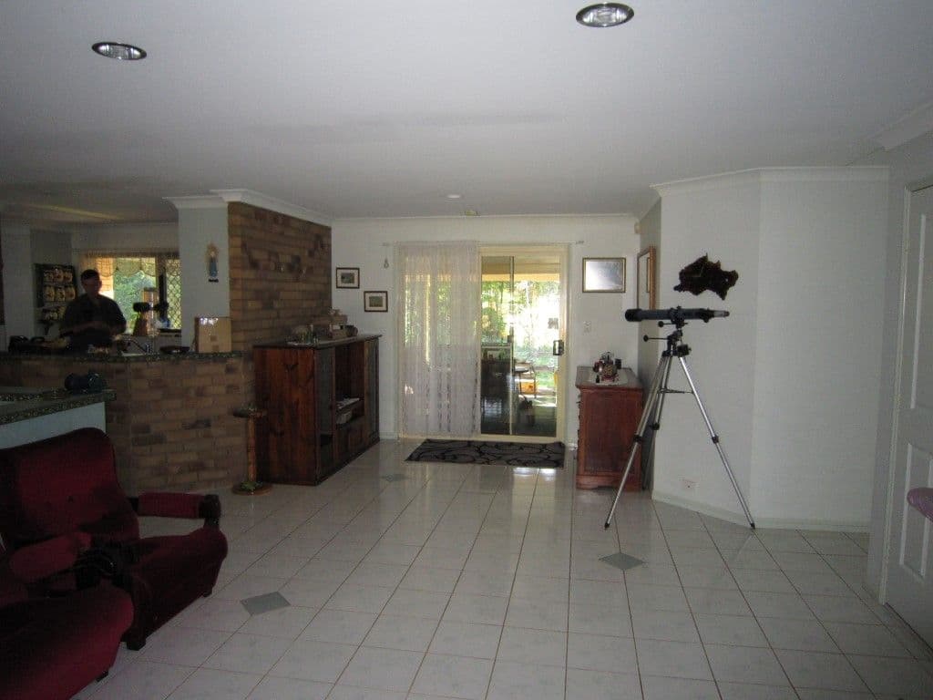 27a Thabeban Street, AVENELL HEIGHTS QLD 4670, Avenell Heights - Thumbnail 8