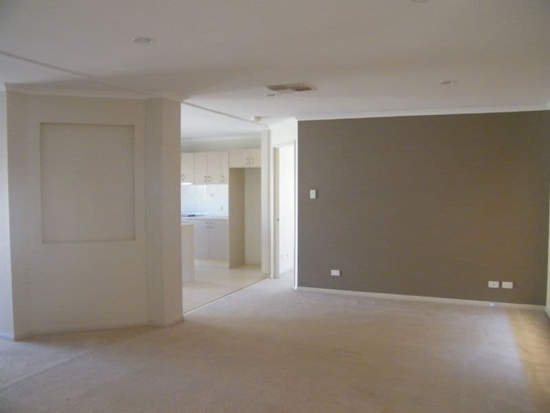1 Covington Street, CHINCHILLA QLD 4413, Chinchilla - Thumbnail 2
