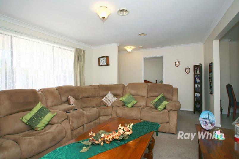 7 Knowing Close, CRANBOURNE WEST VIC 3977, Cranbourne West - Thumbnail 6