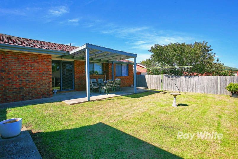 7 Knowing Close, CRANBOURNE WEST VIC 3977, Cranbourne West - Thumbnail 8