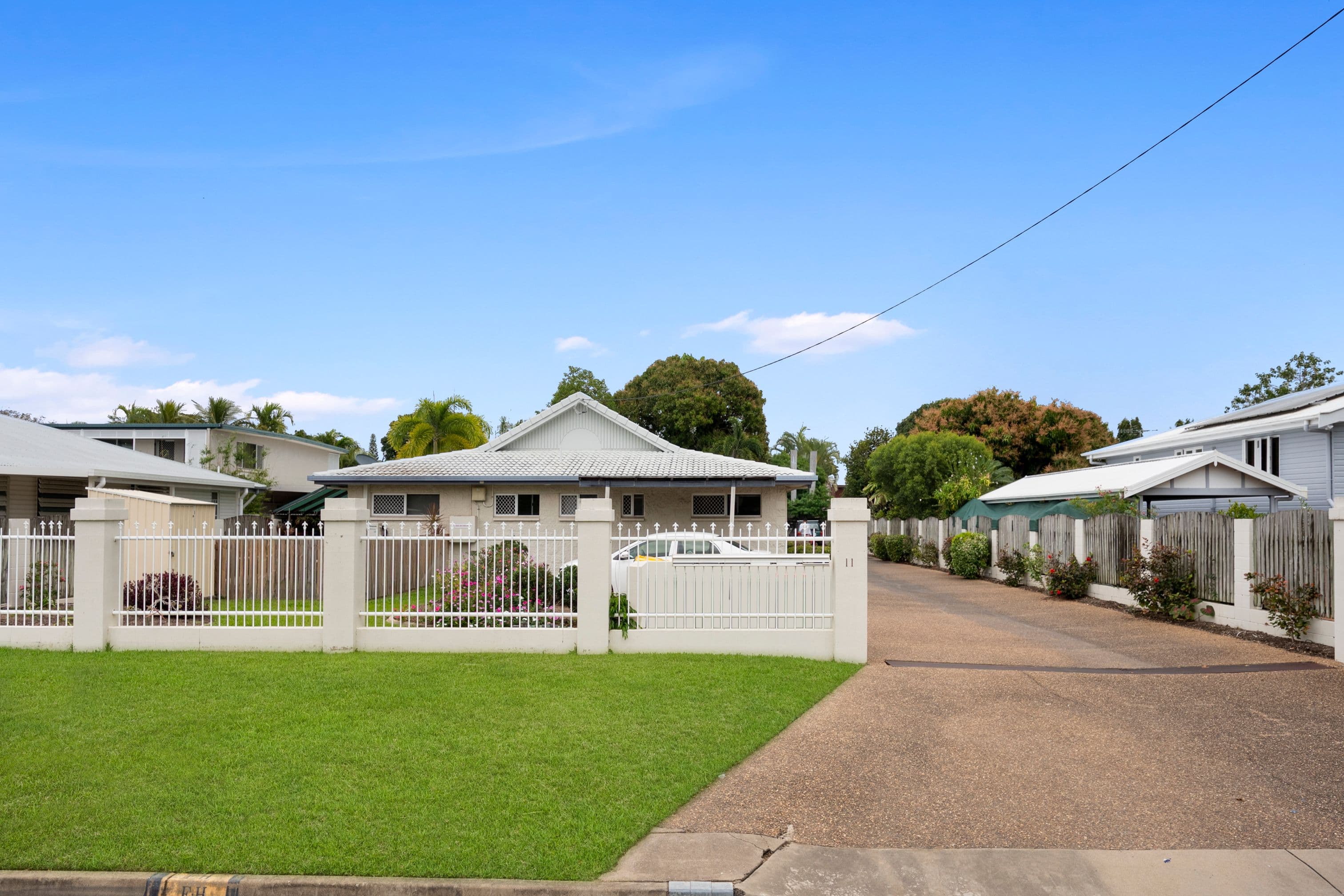 11 Cheyne Street, Pimlico QLD 4812, Pimlico - Thumbnail 8