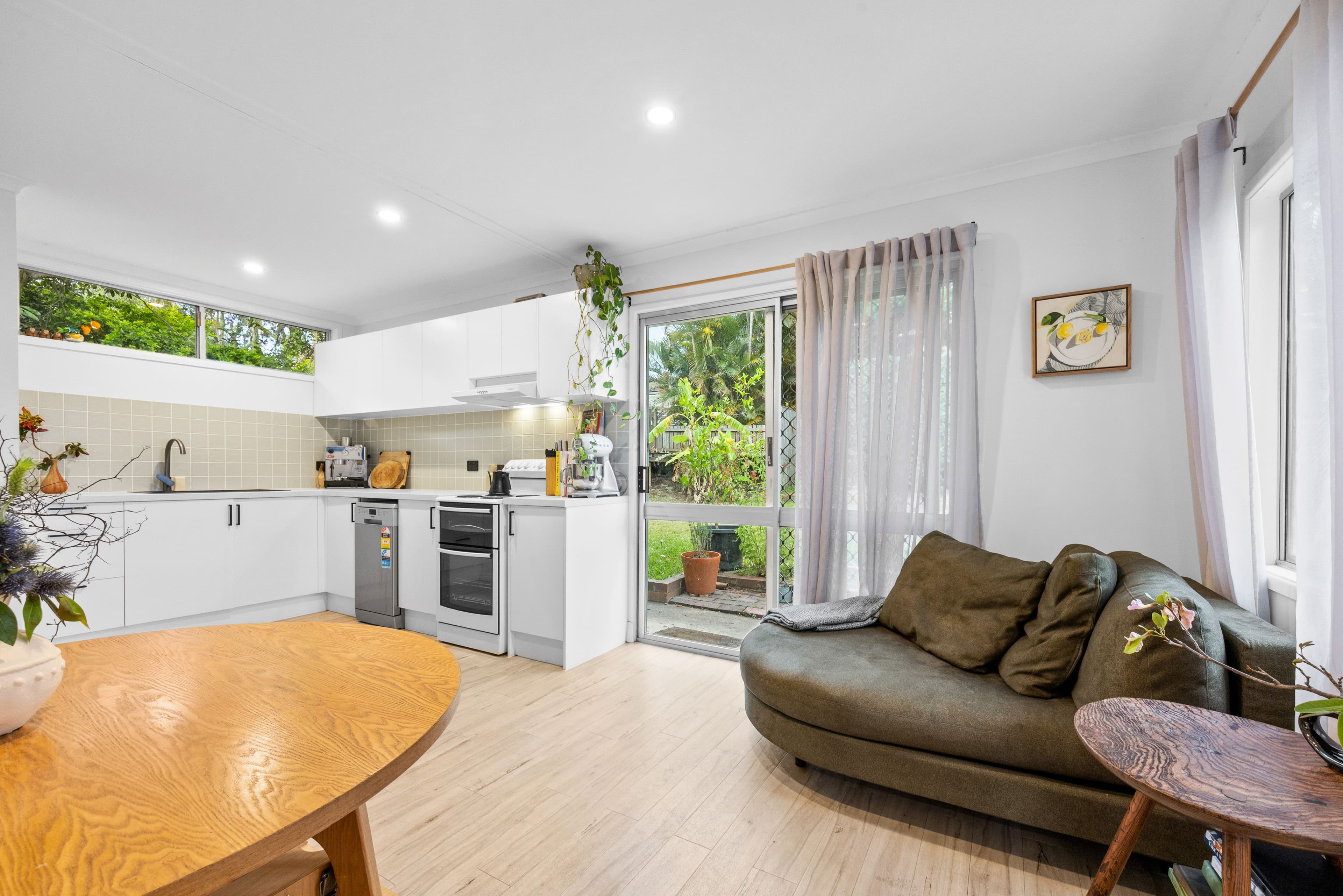 15 Campbell Terrace, Oxley QLD 4075, Oxley - Thumbnail 4