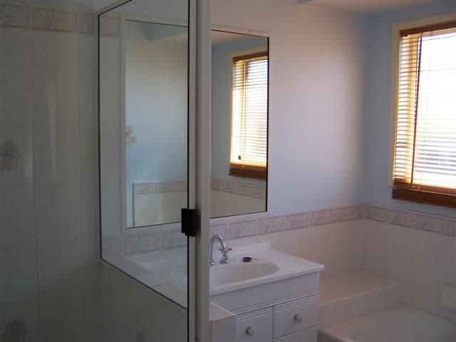 6 Thorn Street, KINGAROY, QLD, 4610, Kingaroy - Thumbnail 5