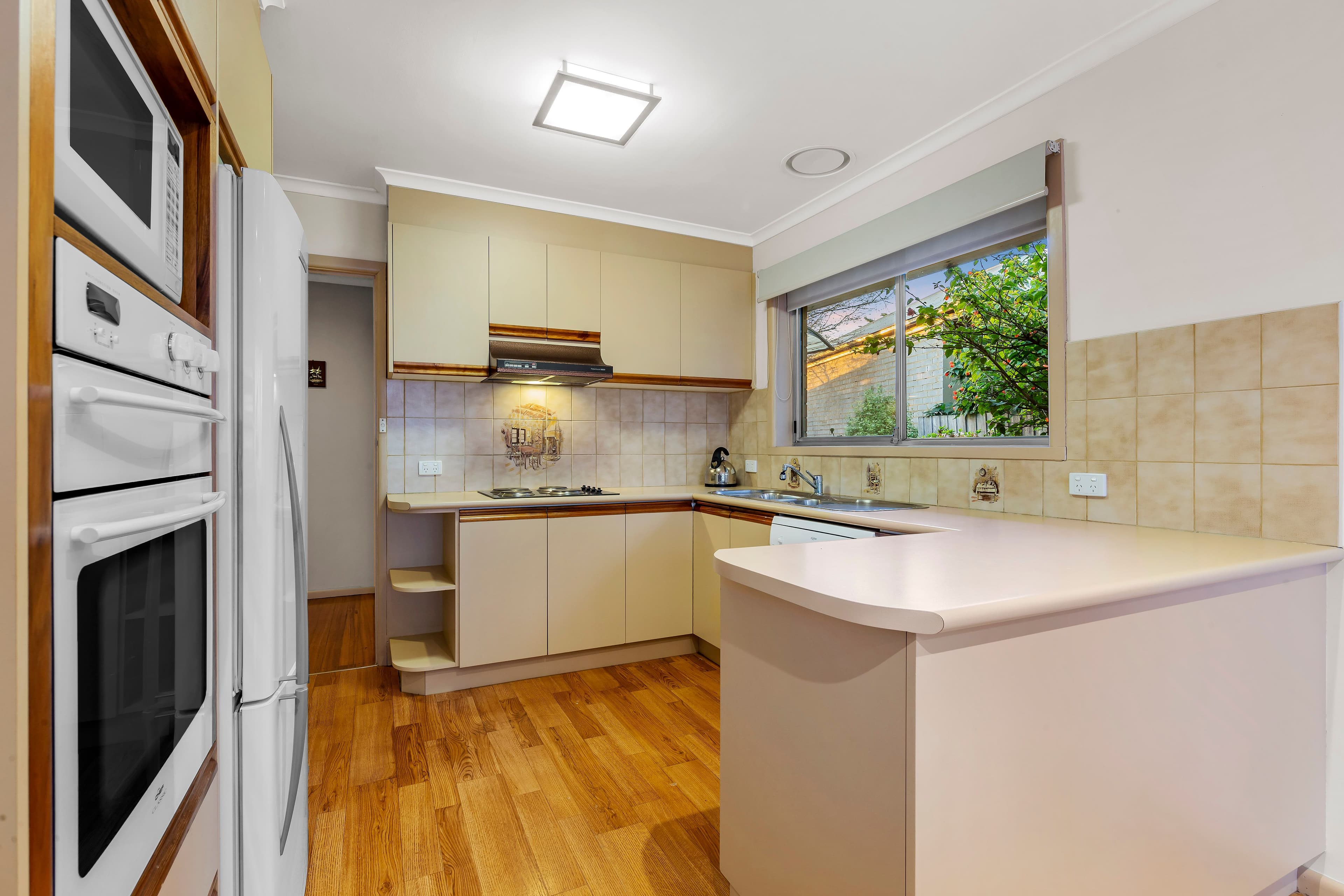 15 Frudal Crescent, Knoxfield VIC 3180, Knoxfield - Thumbnail 4