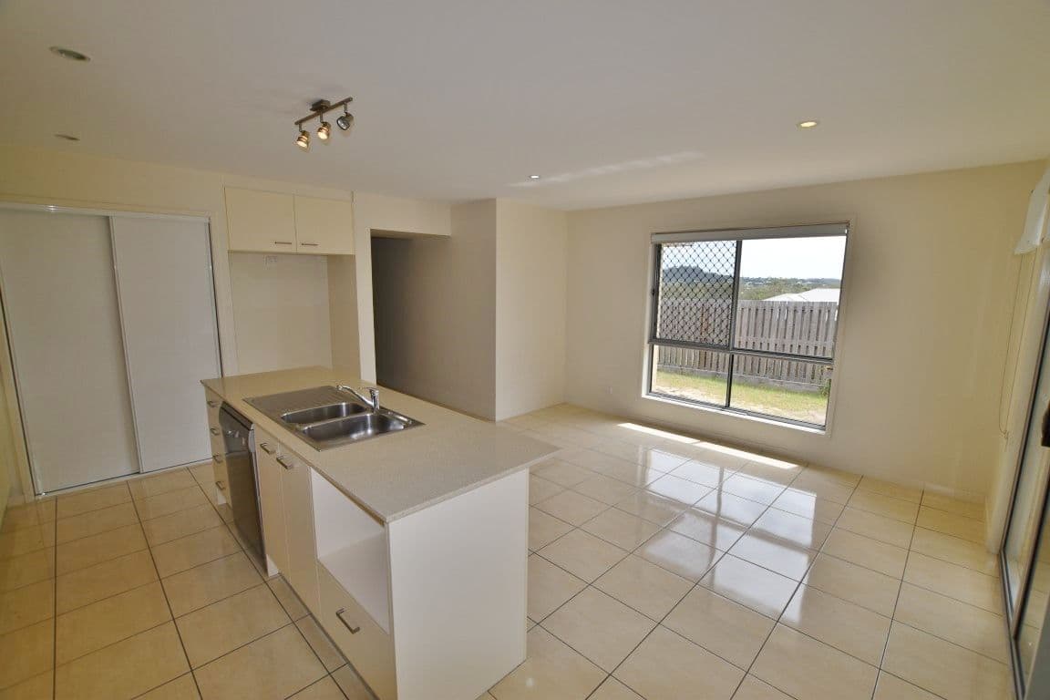 6 Brindabella Parade, New Auckland QLD 4680, New Auckland - Thumbnail 7