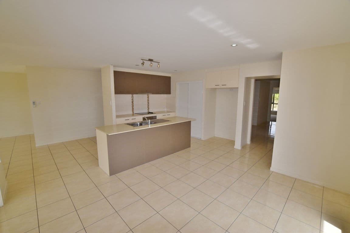 6 Brindabella Parade, New Auckland QLD 4680, New Auckland - Thumbnail 8
