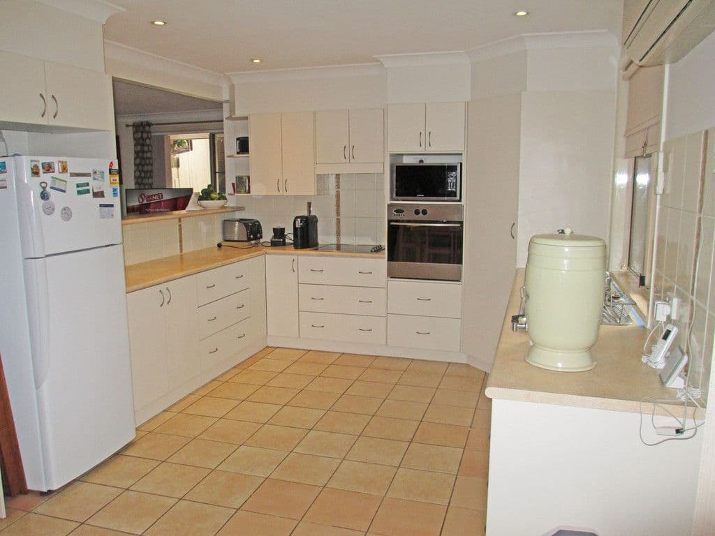 11 Clearwater Crescent, PORT MACQUARIE NSW 2444, Port Macquarie - Thumbnail 3
