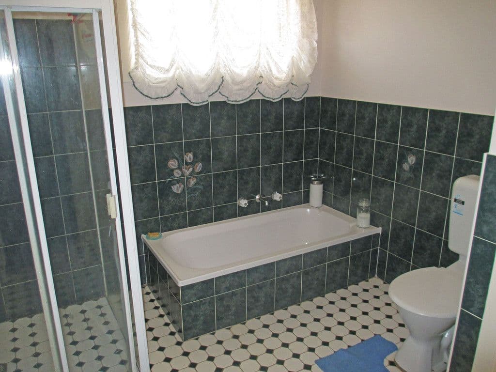 11 Clearwater Crescent, PORT MACQUARIE NSW 2444, Port Macquarie - Thumbnail 8