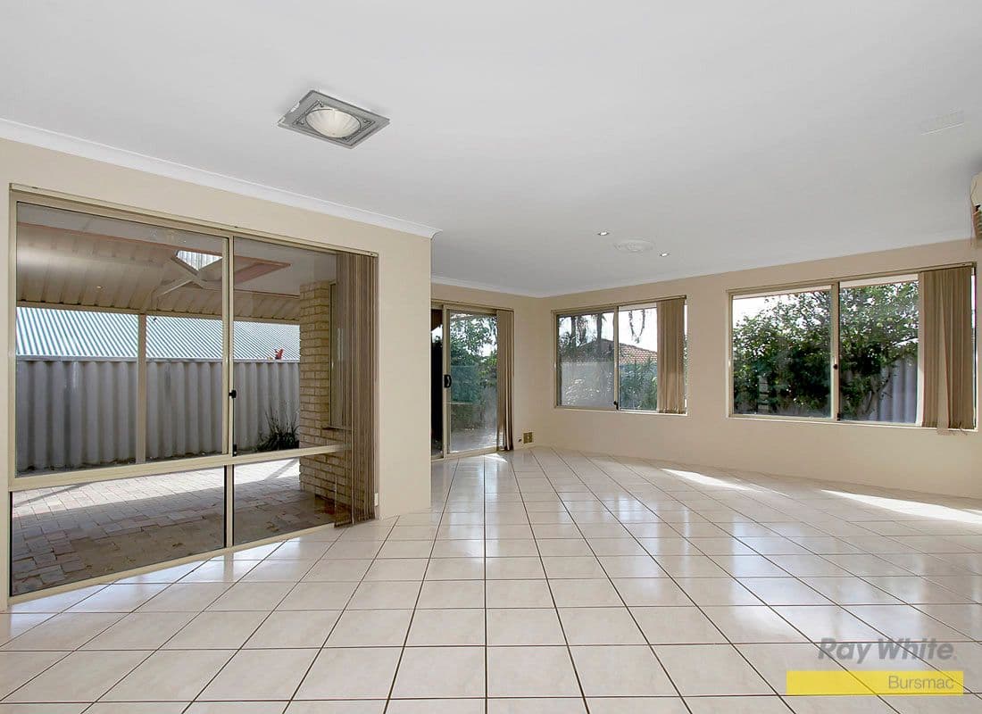19 Friendly Way, MARANGAROO WA 6064, Marangaroo - Thumbnail 3