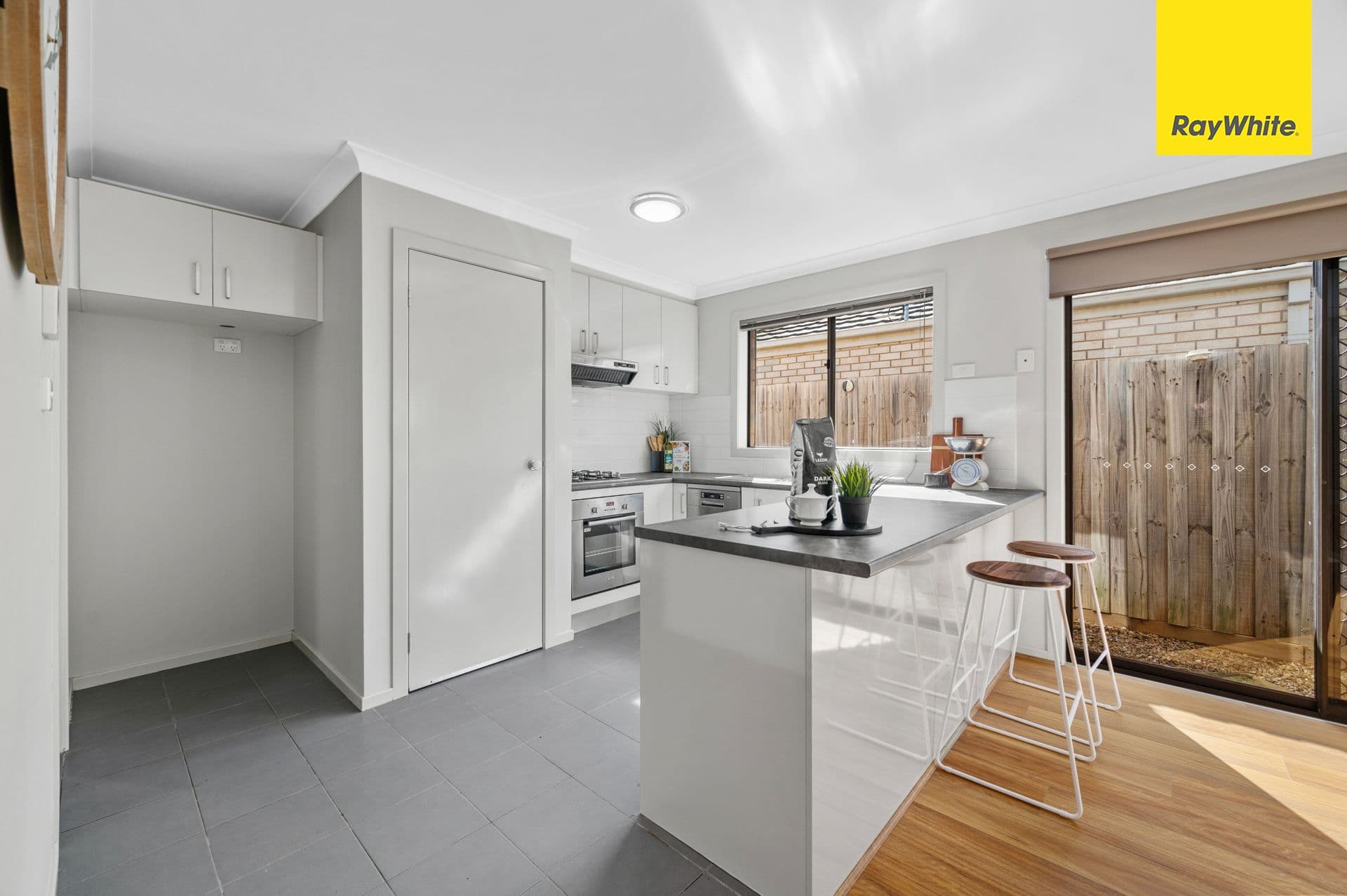 17 Lord Nolan Street, Kurunjang VIC 3337, Kurunjang - Thumbnail 6