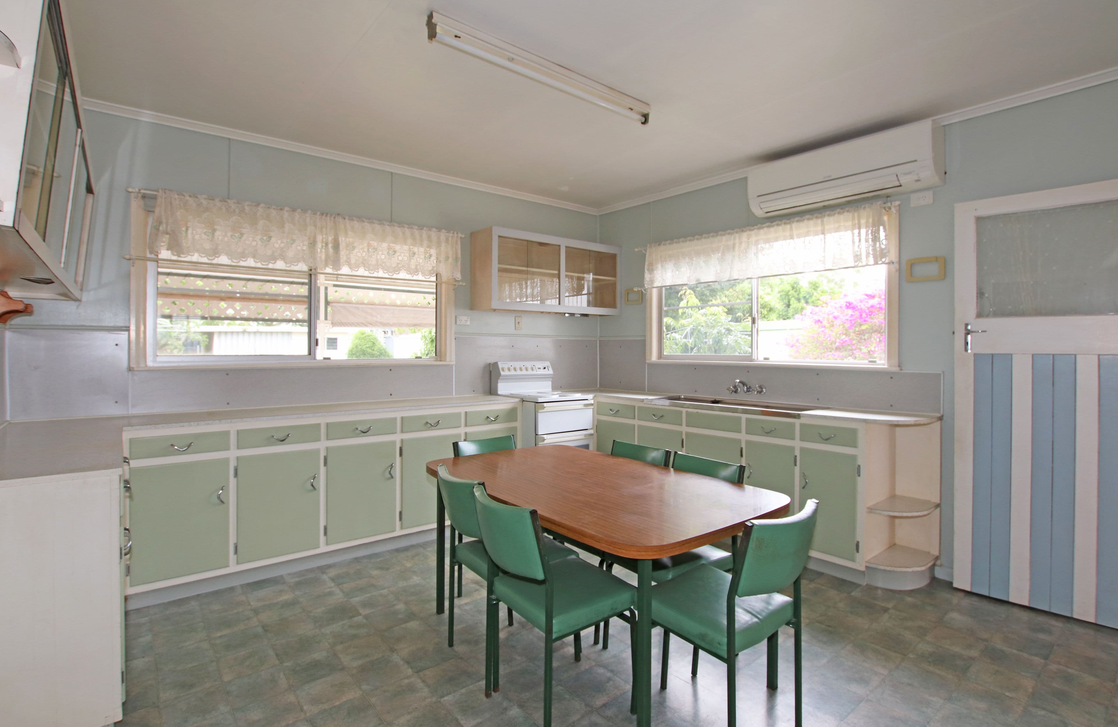 114 Bell Street, Biloela QLD 4715, Biloela - Thumbnail 4
