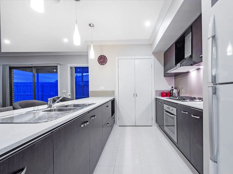 47 Billabong Crescent, TARNEIT VIC 3029, Tarneit - Thumbnail 4
