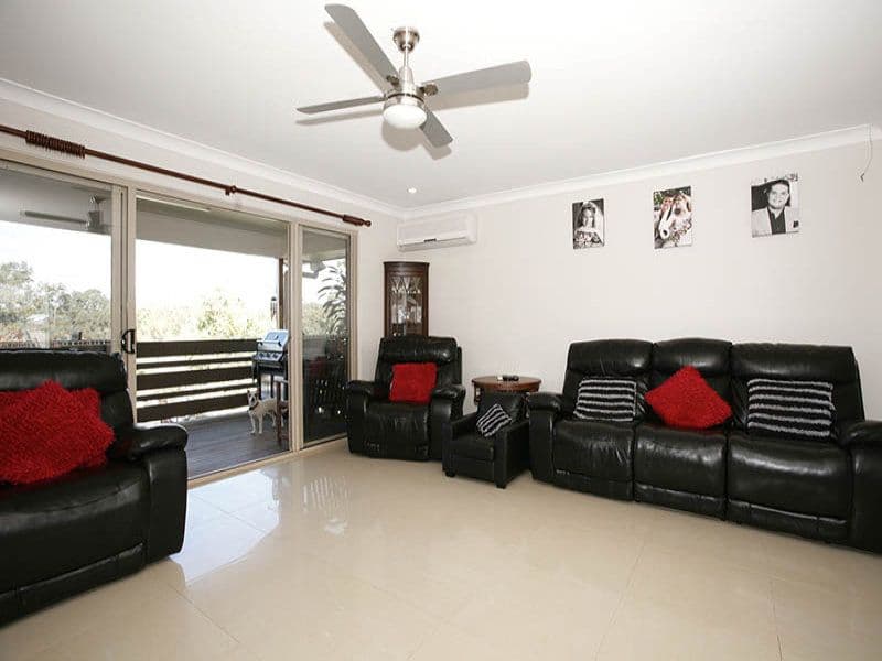 53 Bellbird Drive, BELLBIRD PARK QLD 4300, Bellbird Park - Thumbnail 4