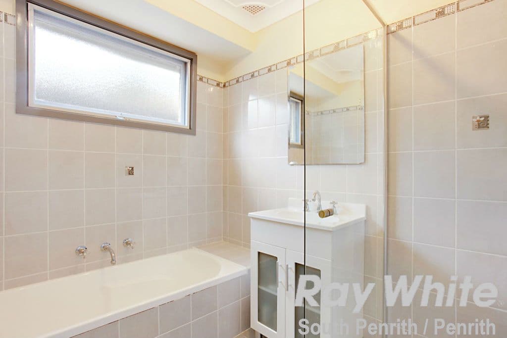 20 Racecourse Road, South Penrith NSW 2750, South Penrith - Thumbnail 6
