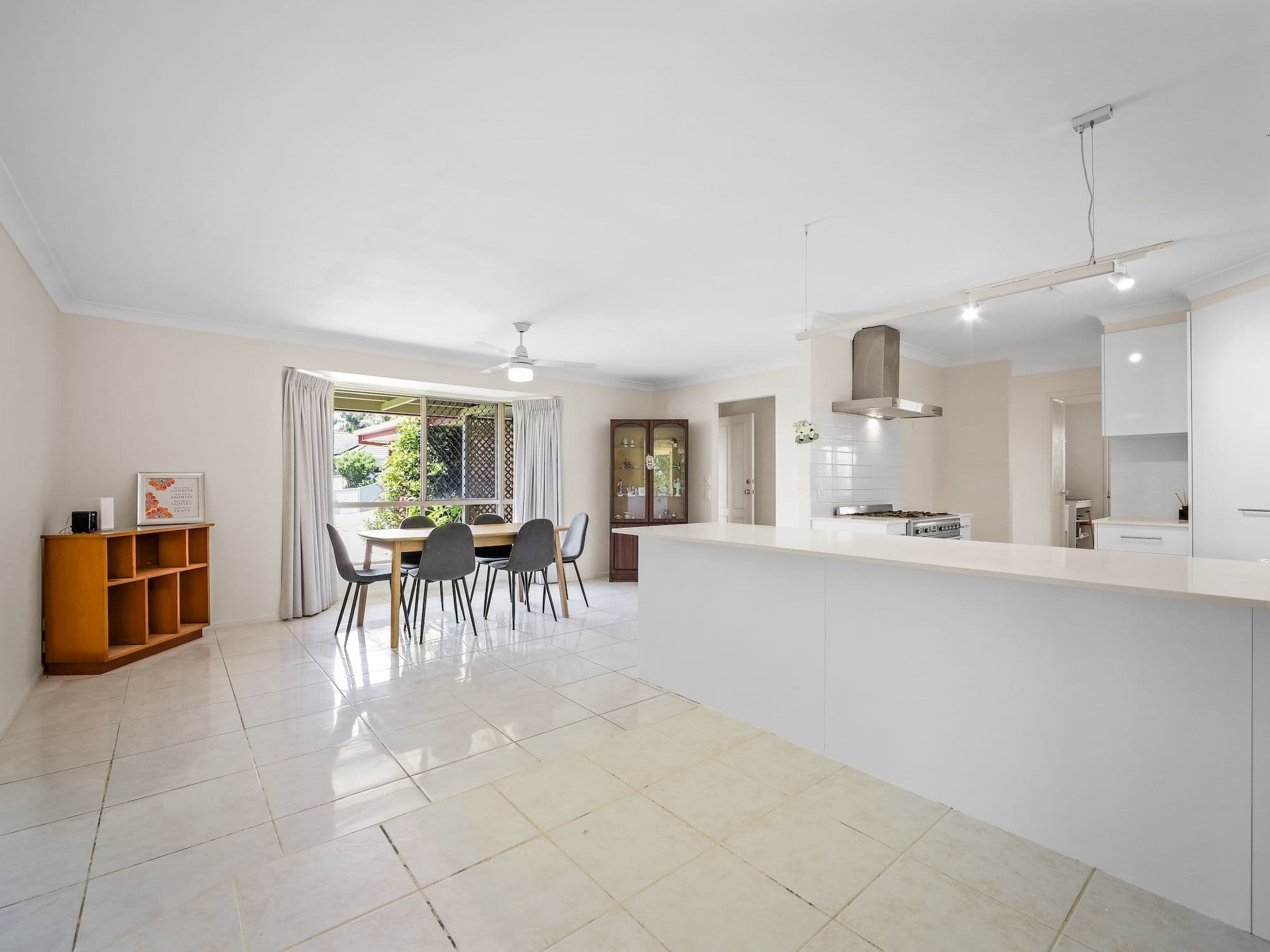 5 Clunes Court, Mudgeeraba QLD 4213, Mudgeeraba - Thumbnail 3