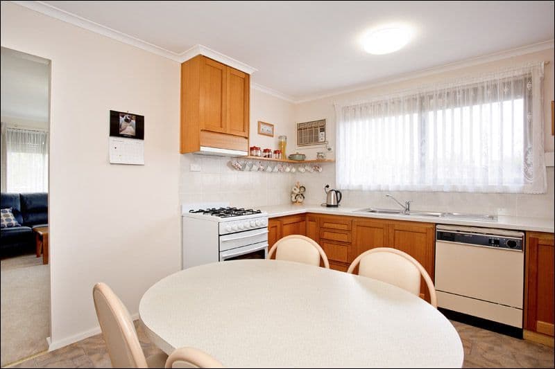 20 Gambier Grove, CORIO VIC 3214, Corio - Thumbnail 3