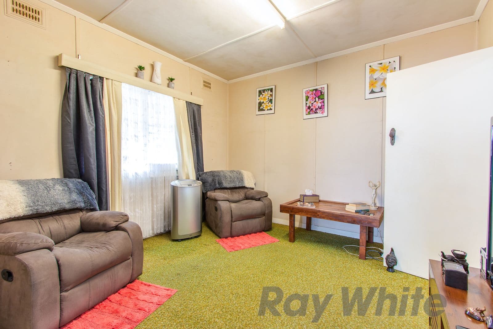 5 Prince Street, Fennell Bay - Thumbnail 2