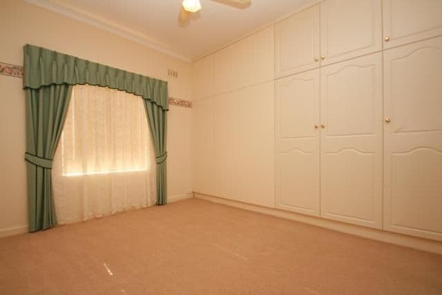 11 Fourth Street, LOXTON SA 5333, Loxton - Thumbnail 7