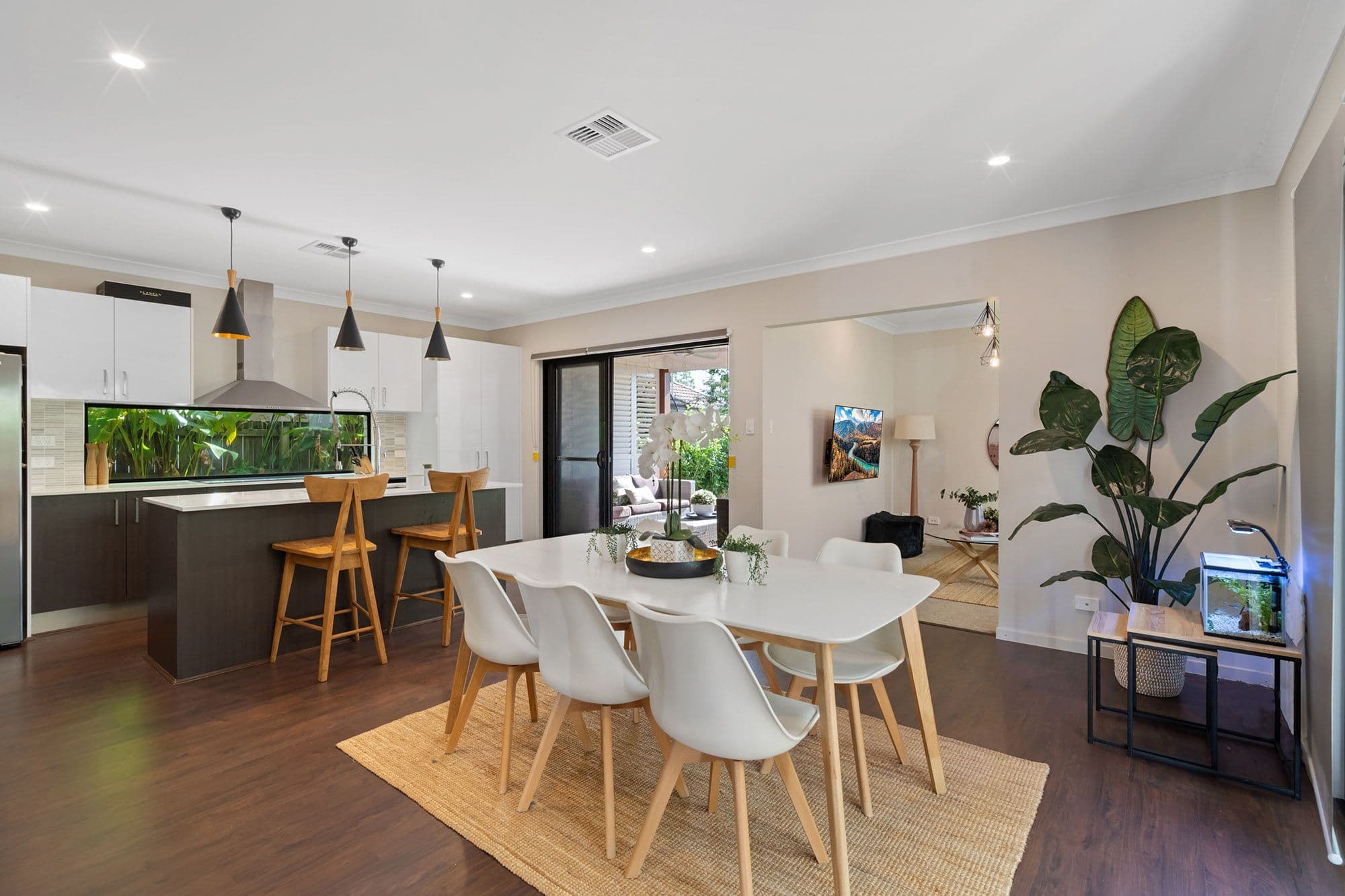25 Watford Street, Upper Mount Gravatt QLD 4122, Upper Mount Gravatt - Thumbnail 2