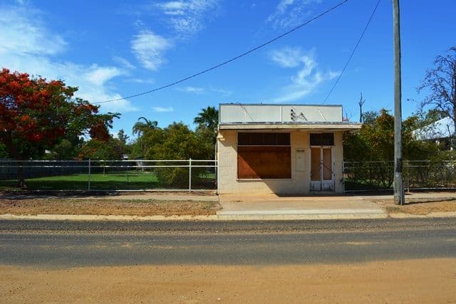60 Thistle Street, Blackall QLD 4472, Blackall - Thumbnail 2