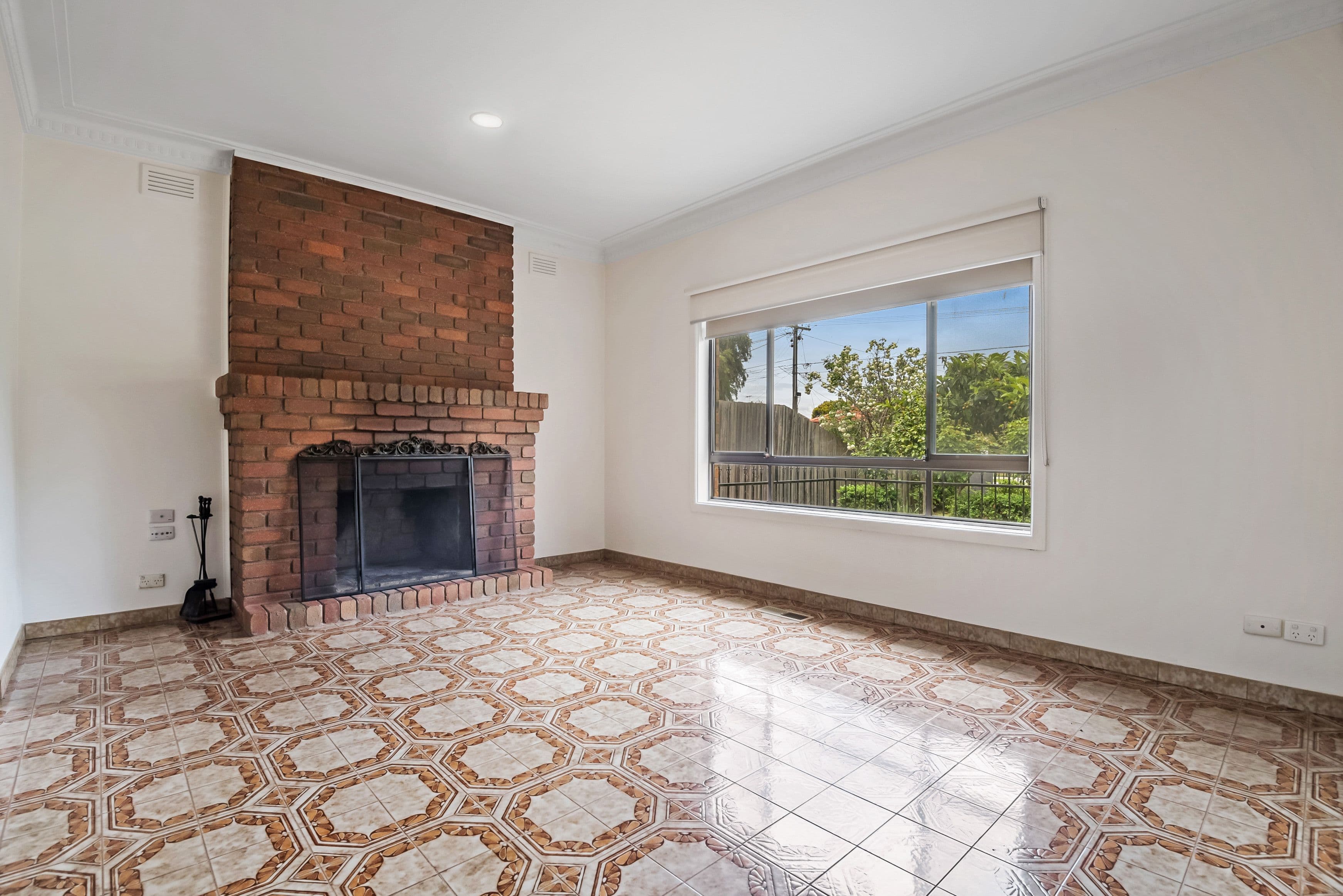48 Arundel Avenue, Reservoir VIC 3073, Reservoir - Thumbnail 2