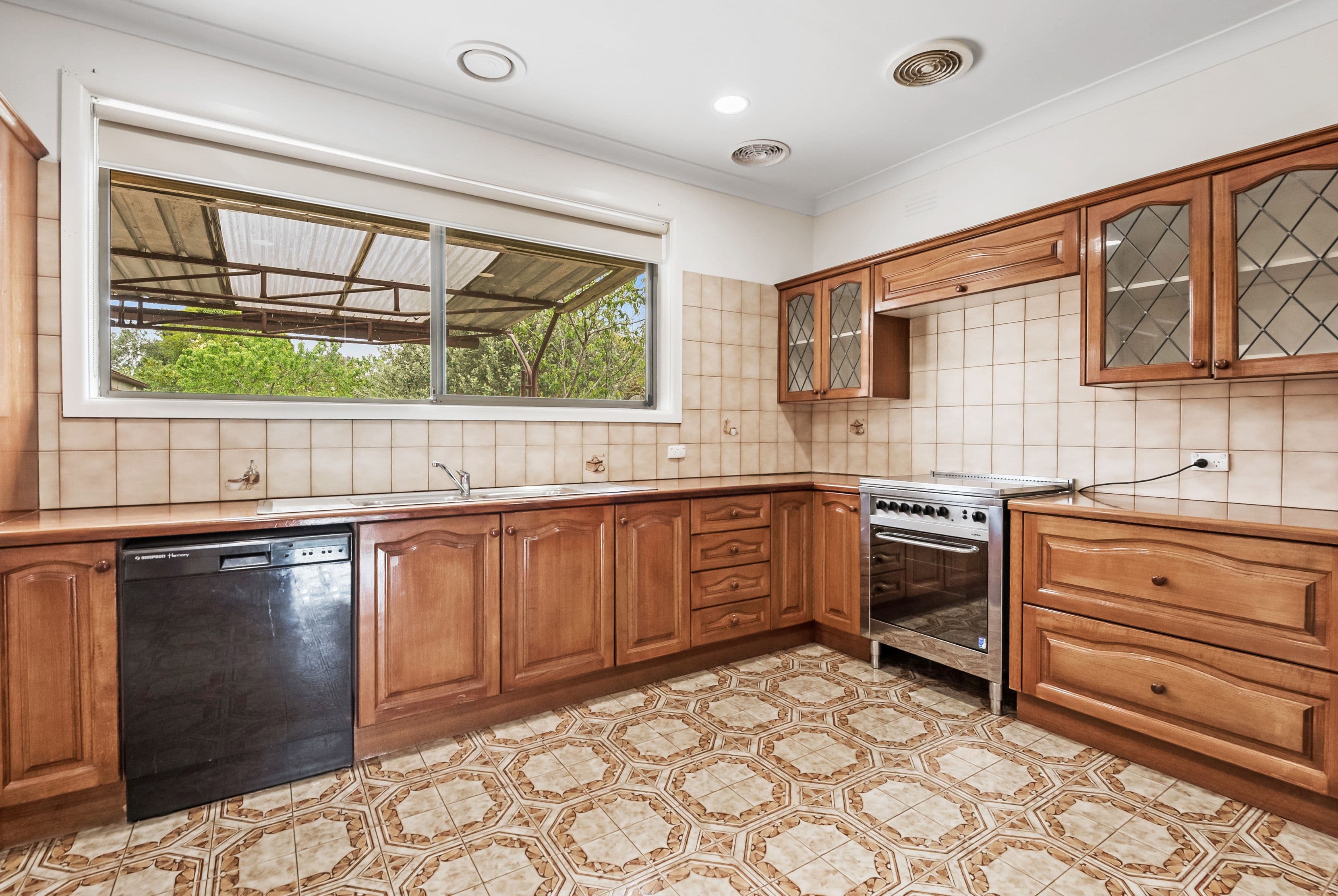 48 Arundel Avenue, Reservoir VIC 3073, Reservoir - Thumbnail 7