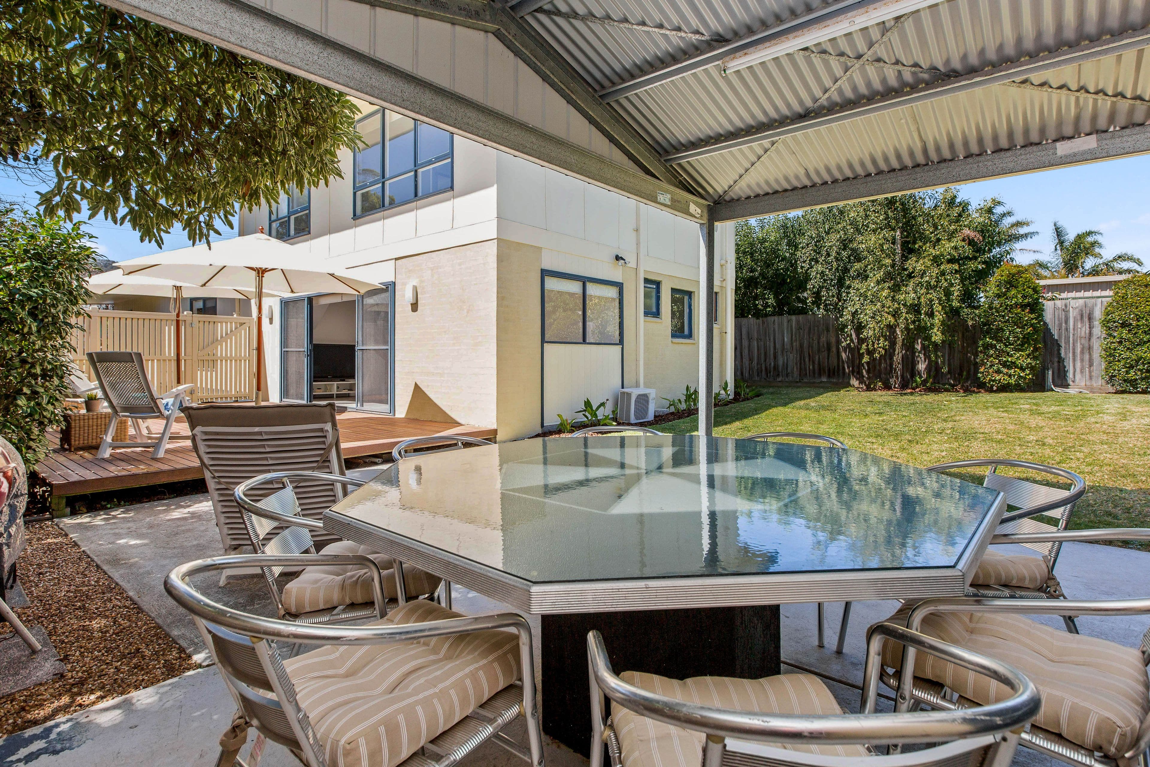 14 Overlea Avenue, Rosebud VIC 3939, Rosebud - Thumbnail 2