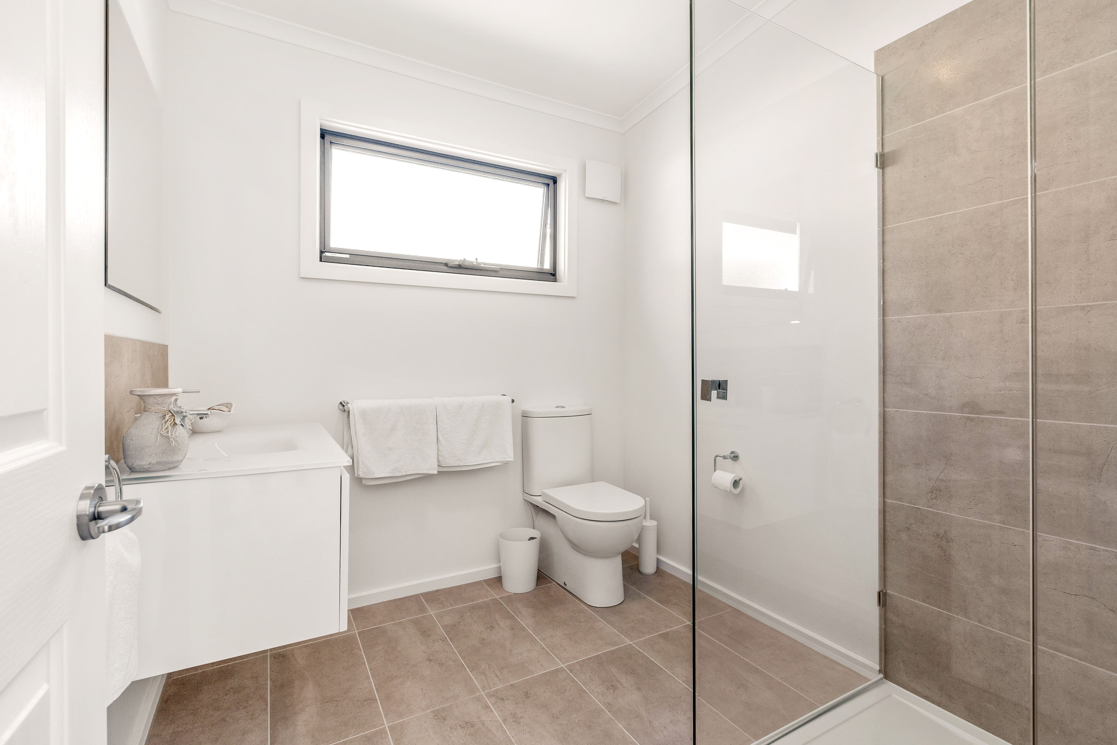 14 Overlea Avenue, Rosebud VIC 3939, Rosebud - Thumbnail 8
