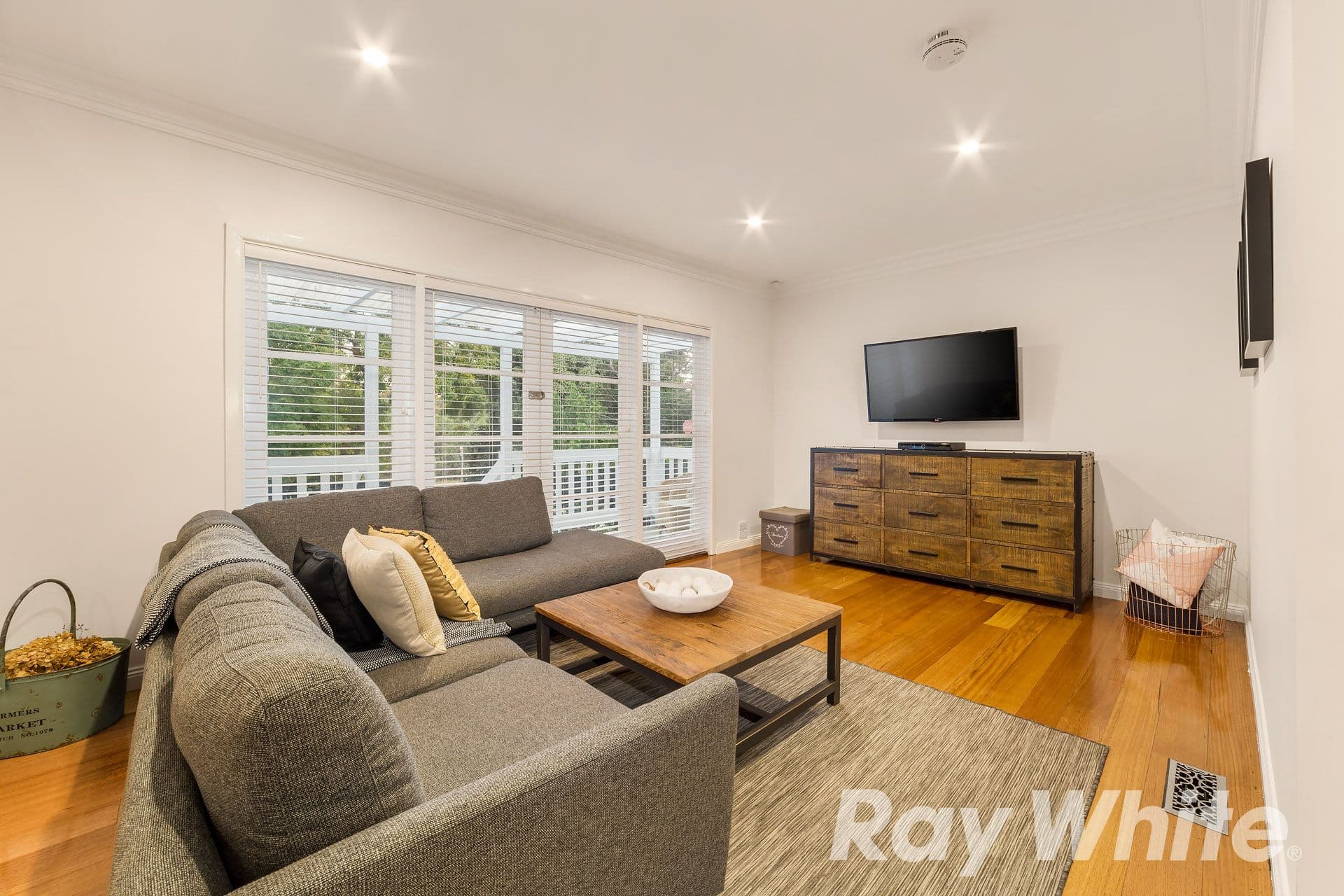 119 Greensborough Road, Macleod VIC 3085, Macleod - Thumbnail 2