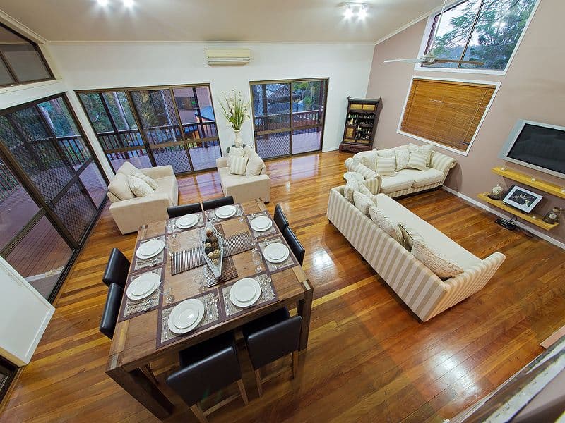 6 Kerrydan Street, HOLLAND PARK WEST QLD 4121, Holland Park West - Image 1