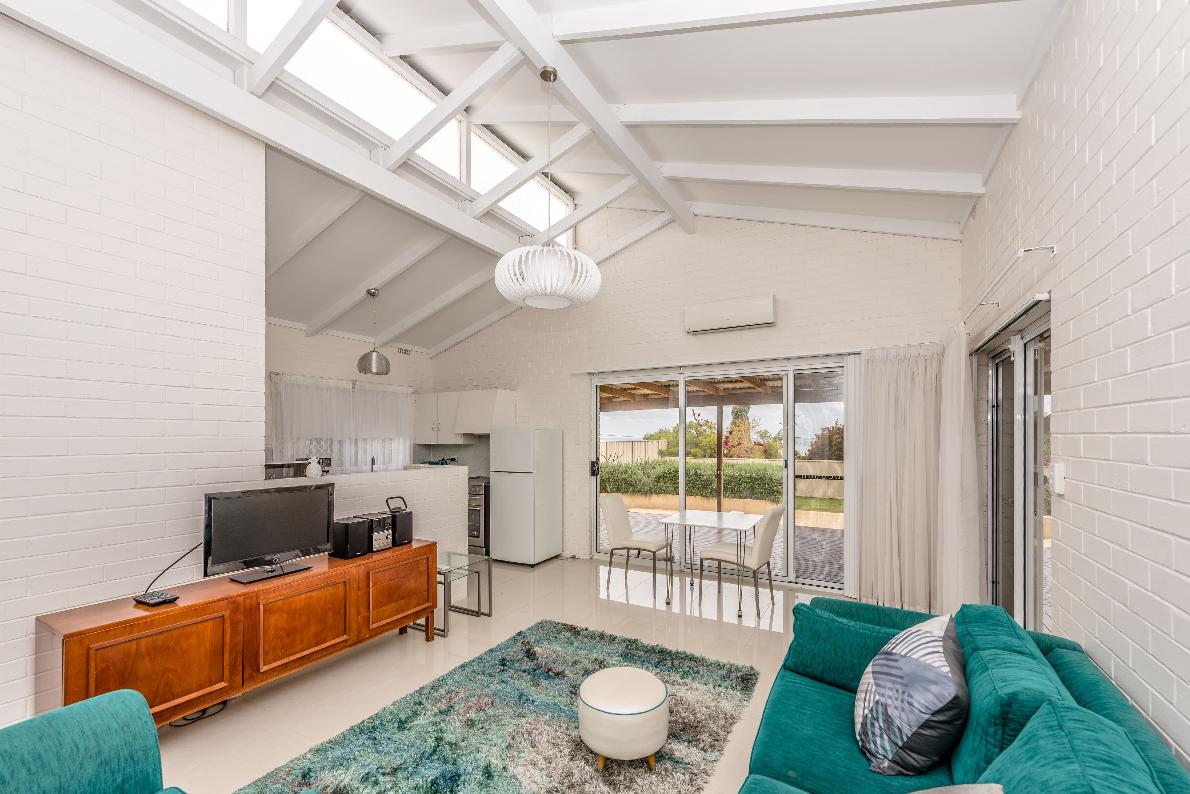 4 Bayview Street, Mount Tarcoola WA 6530, Mount Tarcoola - Thumbnail 3