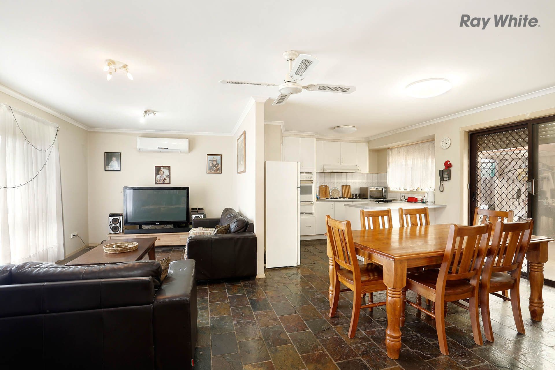 38 Ailsa Street, Altona Meadows VIC 3028, Altona Meadows - Thumbnail 2
