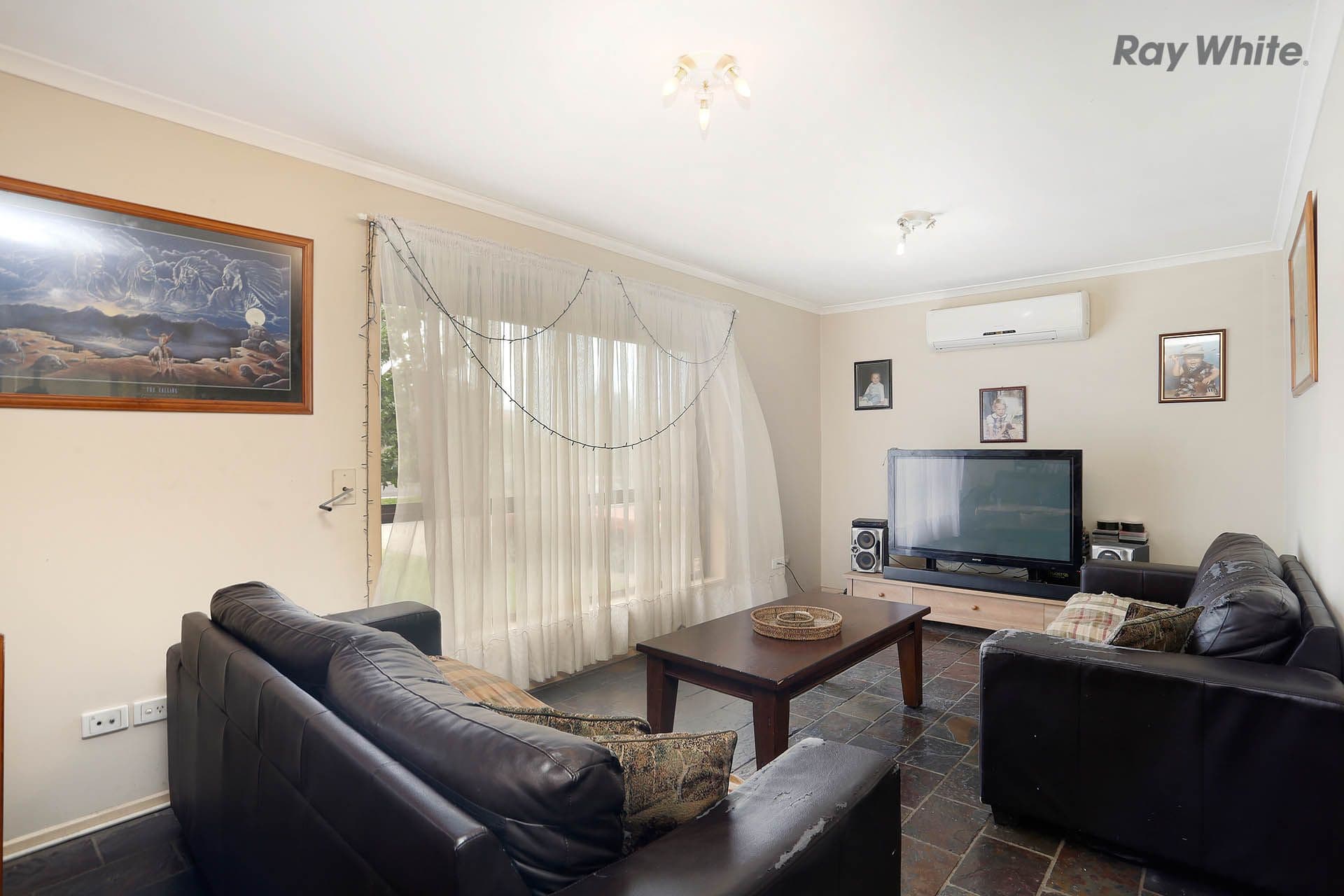 38 Ailsa Street, Altona Meadows VIC 3028, Altona Meadows - Thumbnail 3