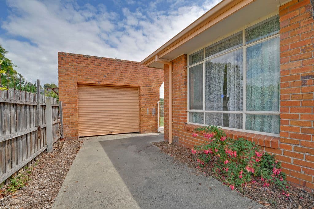 31 Kosciusko Street, Traralgon VIC 3844, Traralgon - Thumbnail 2