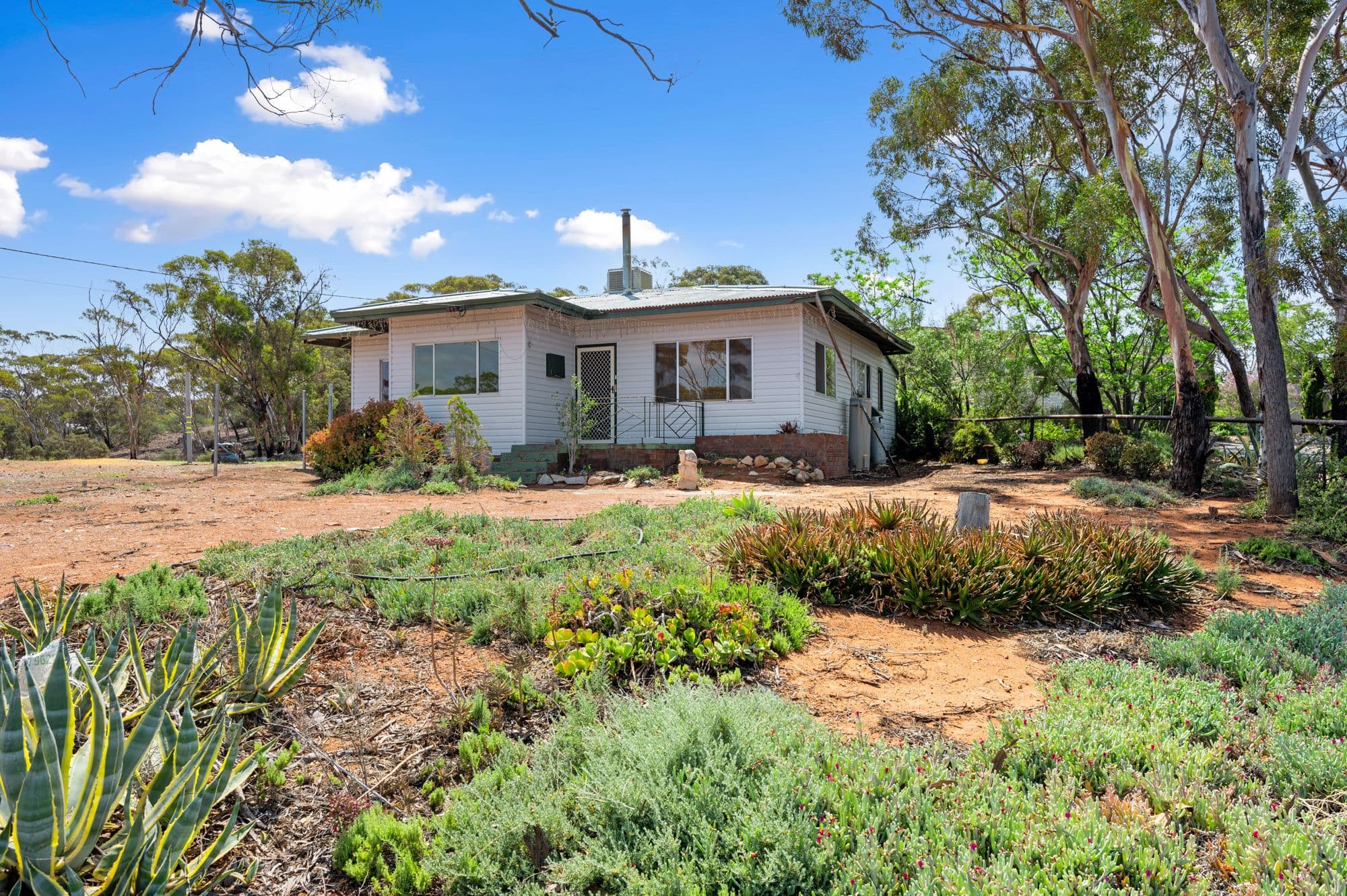 14 Nickeltown Crescent, Kambalda East WA 6442, Kambalda East - Image 1