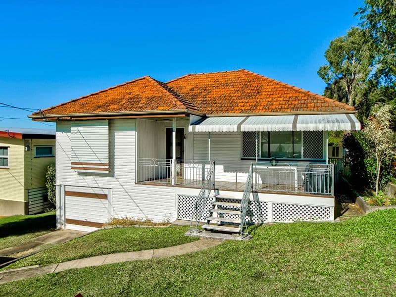 12 Quebec Avenue, CAMP HILL QLD 4152, Camp Hill - Image 1