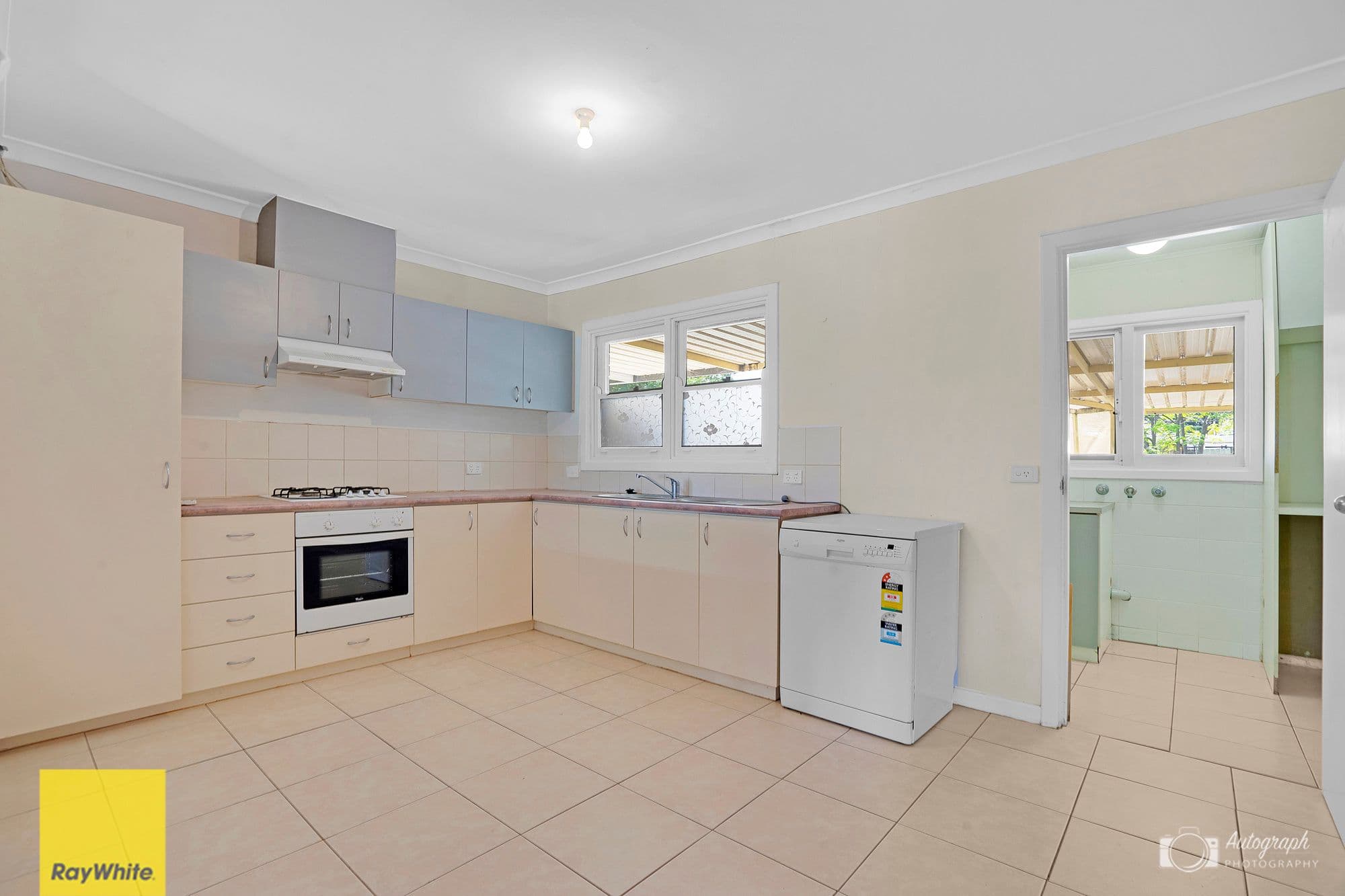 45B Tendring Way, Girrawheen WA 6064, Girrawheen - Thumbnail 4