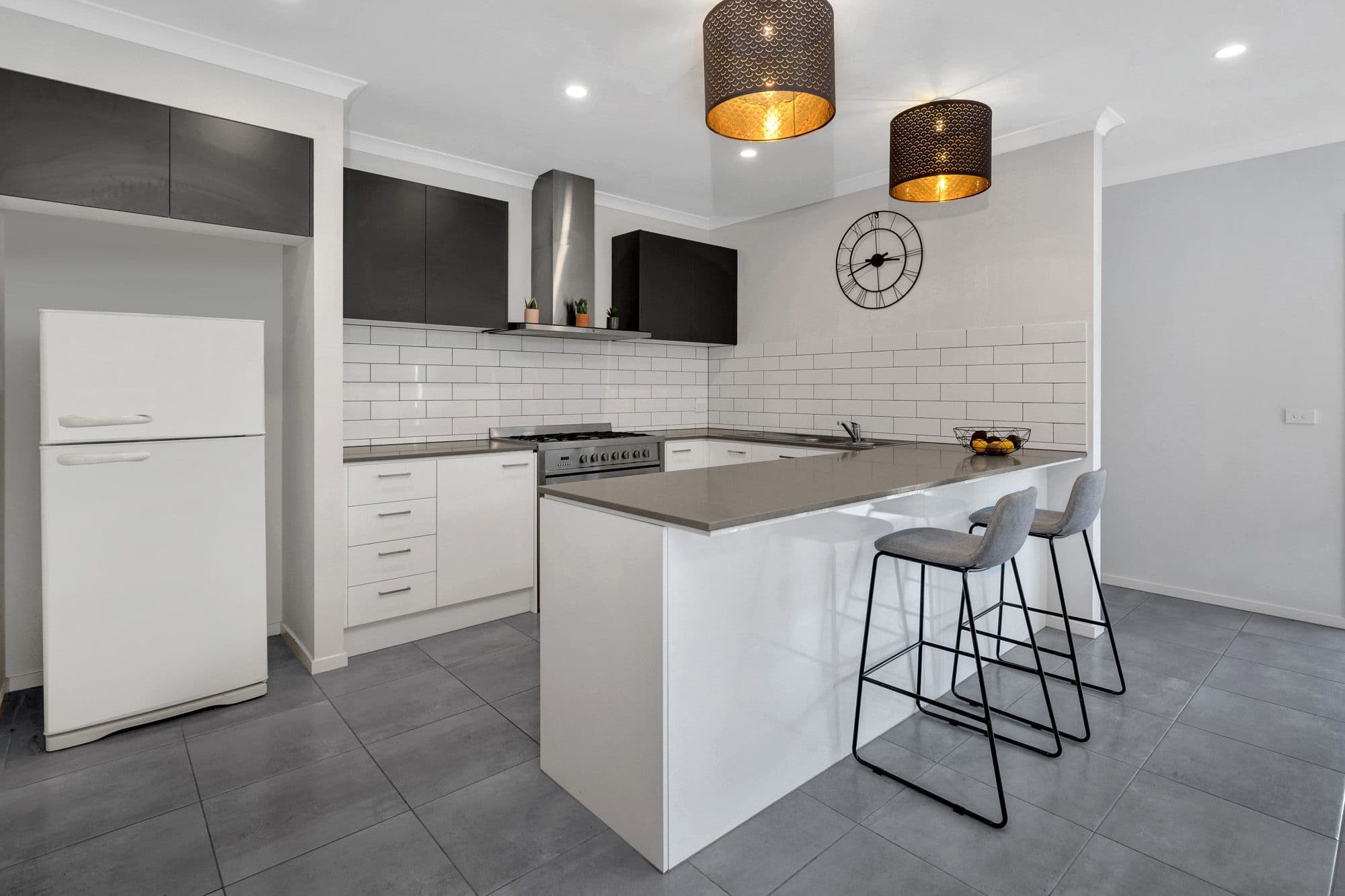 10 Duclair Avenue, Werribee VIC 3030, Werribee - Thumbnail 5