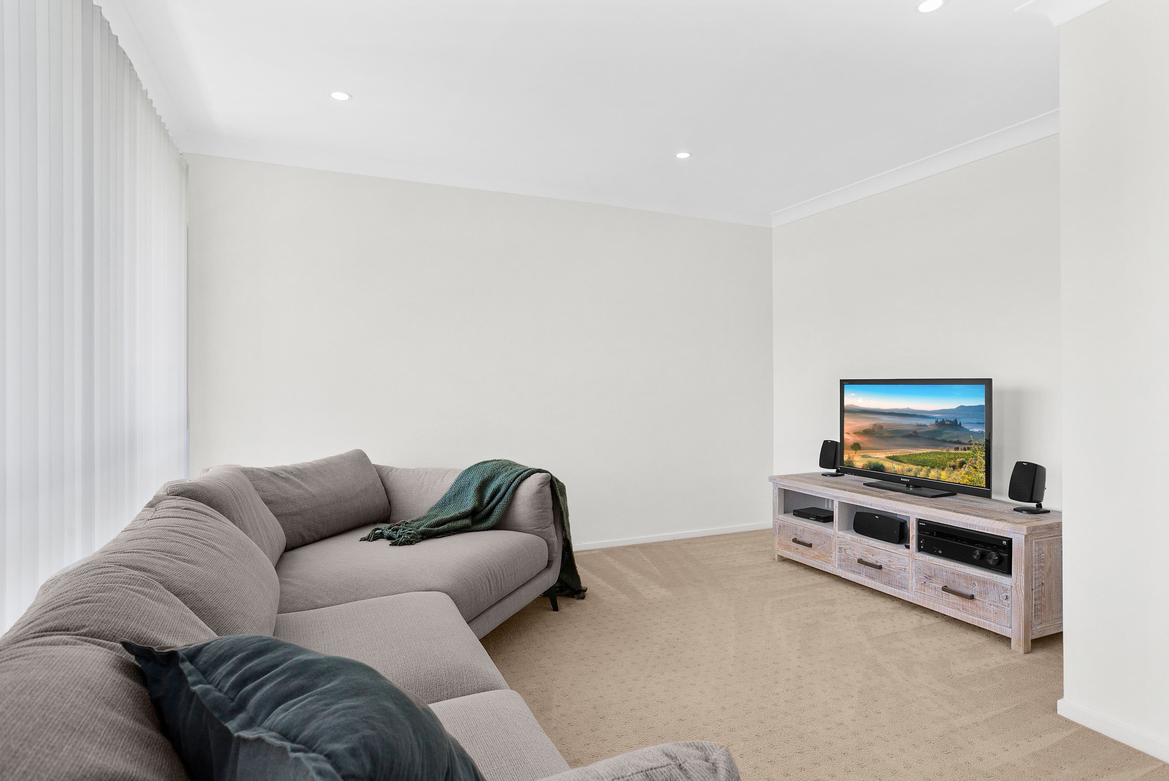 9 Hickory Street, Albion Park Rail NSW 2527, Albion Park Rail - Thumbnail 2