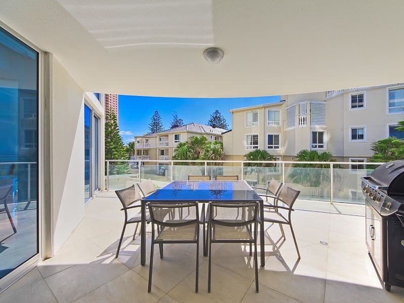 1 'Waterline' 132 Old Burleigh Road, BROADBEACH QLD 4218, Broadbeach - Thumbnail 8