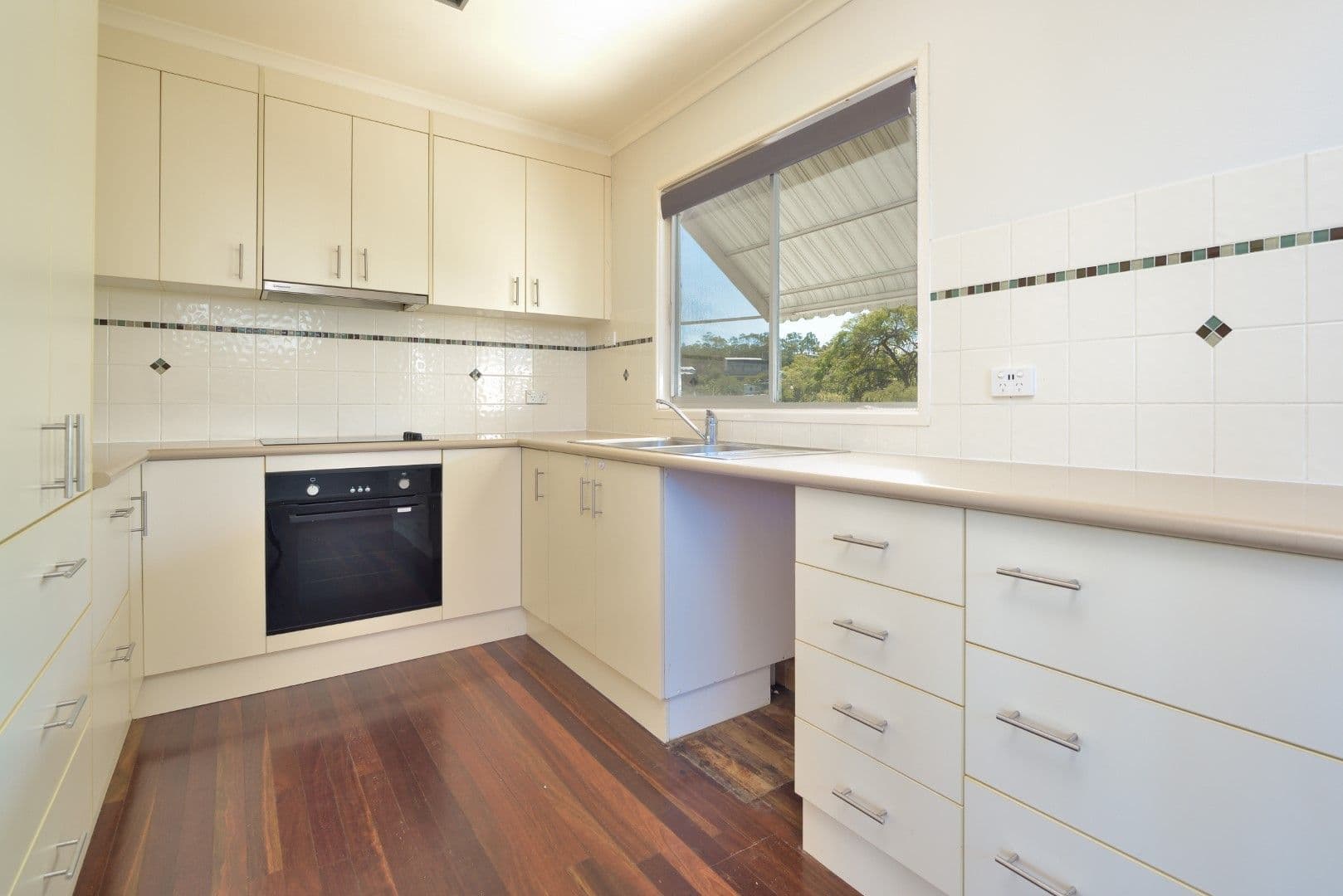 25 Banksia Avenue, Sun Valley QLD 4680, Sun Valley - Thumbnail 3