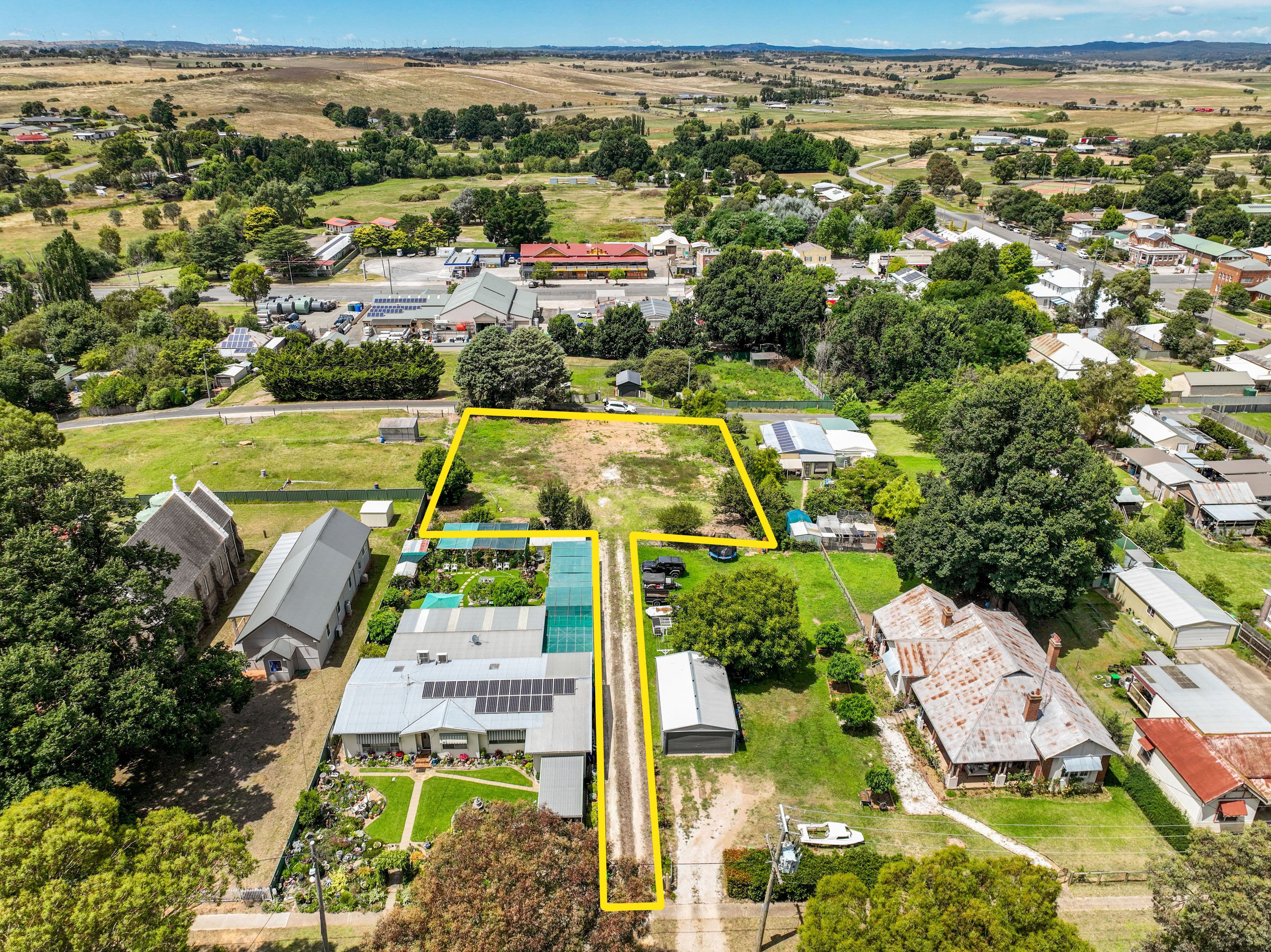 13 Saxby Lane, Gunning NSW 2581, Gunning - Thumbnail 2